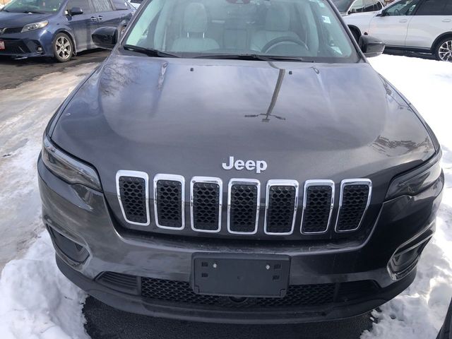 2022 Jeep Cherokee Latitude Lux