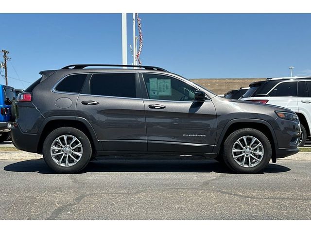 2022 Jeep Cherokee Latitude Lux