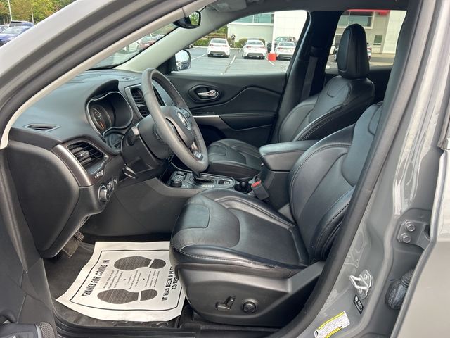 2022 Jeep Cherokee Latitude Lux