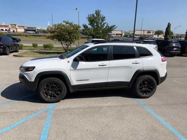 2022 Jeep Cherokee Trailhawk