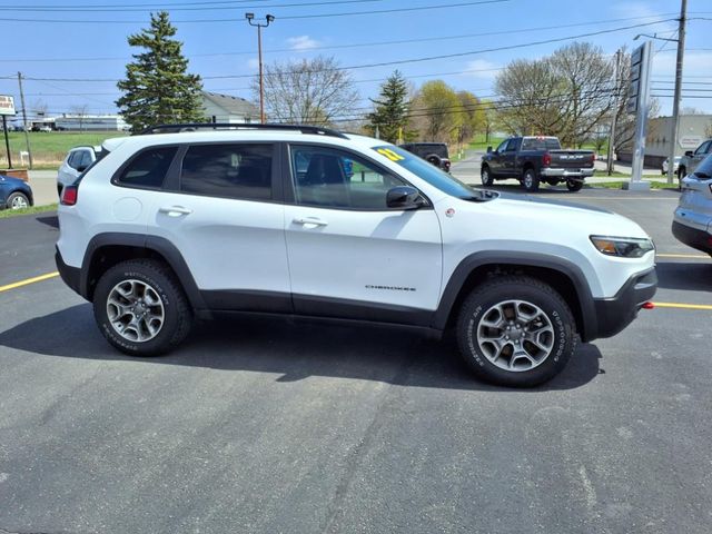 2022 Jeep Cherokee Trailhawk