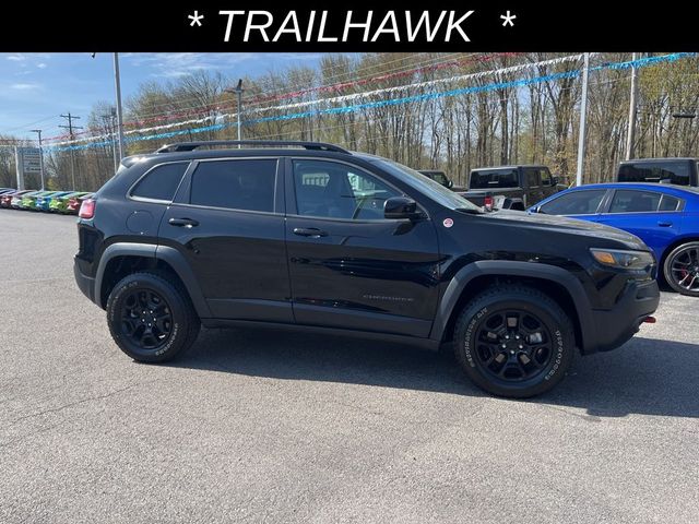 2022 Jeep Cherokee Trailhawk