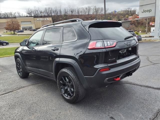 2022 Jeep Cherokee Trailhawk