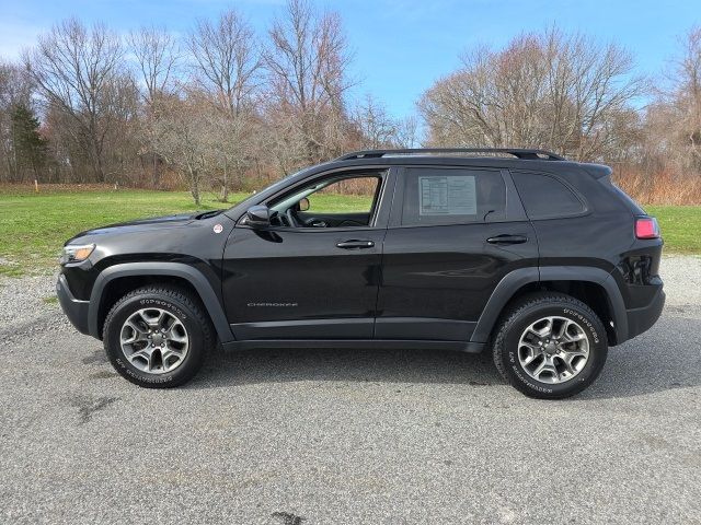 2022 Jeep Cherokee Trailhawk