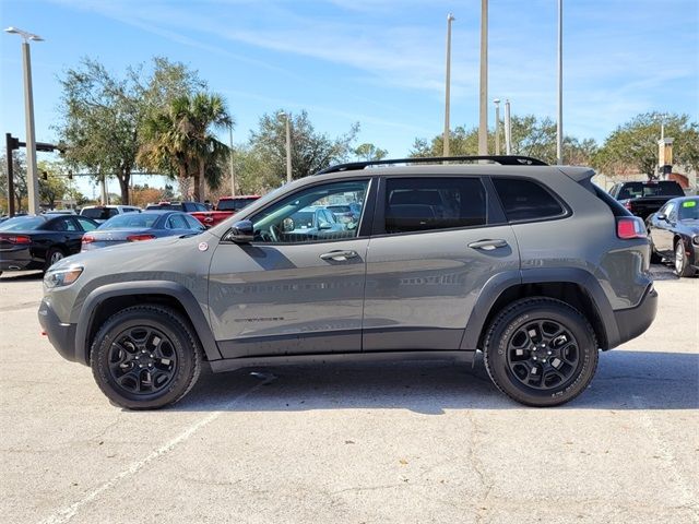 2022 Jeep Cherokee Trailhawk