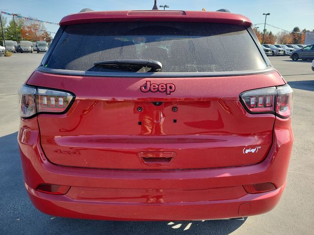 2022 Jeep Compass (RED) Edition