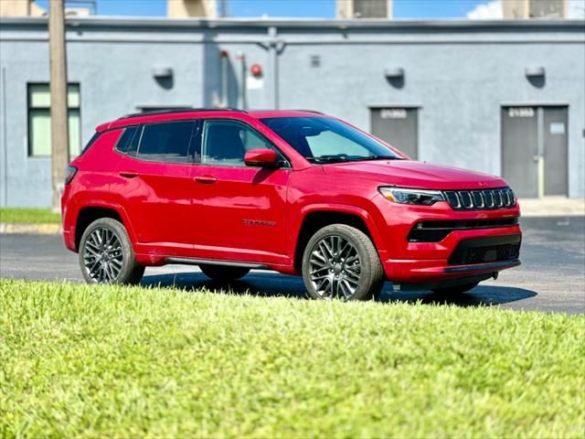 2022 Jeep Compass 