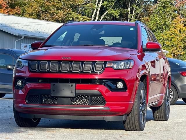 2022 Jeep Compass 