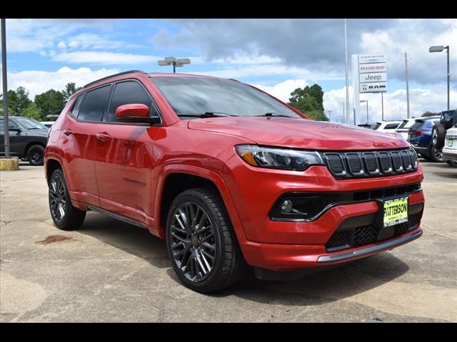 2022 Jeep Compass 