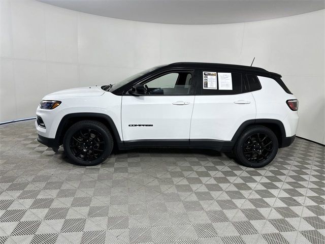 2022 Jeep Compass Altitude