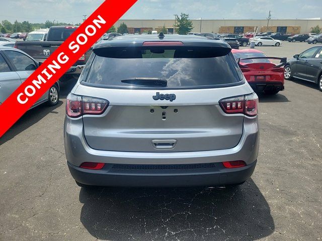 2022 Jeep Compass Altitude