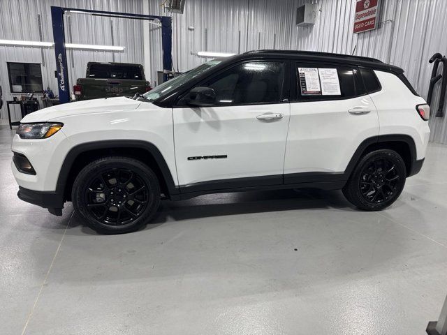 2022 Jeep Compass Altitude