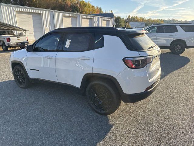 2022 Jeep Compass Altitude