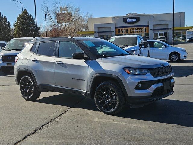 2022 Jeep Compass Altitude