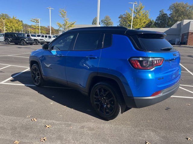 2022 Jeep Compass Altitude