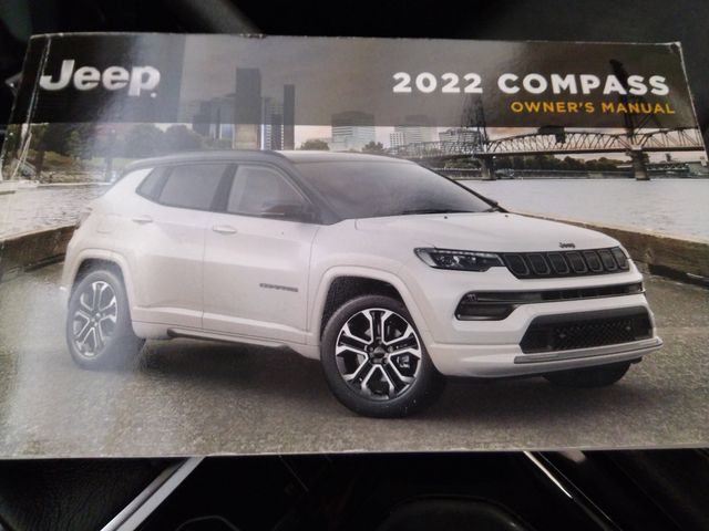 2022 Jeep Compass Altitude
