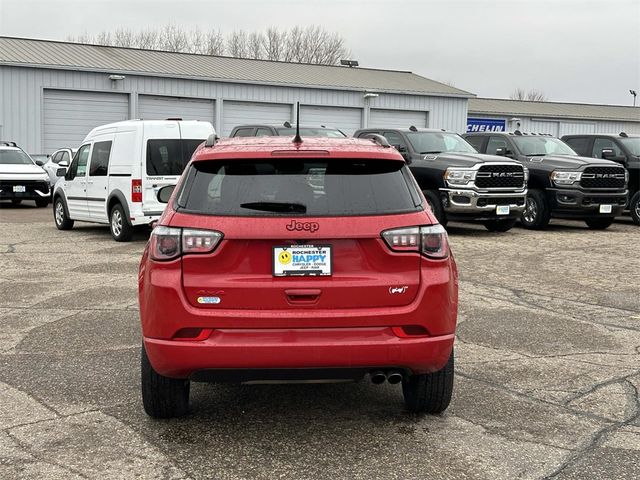 2022 Jeep Compass (RED) Edition