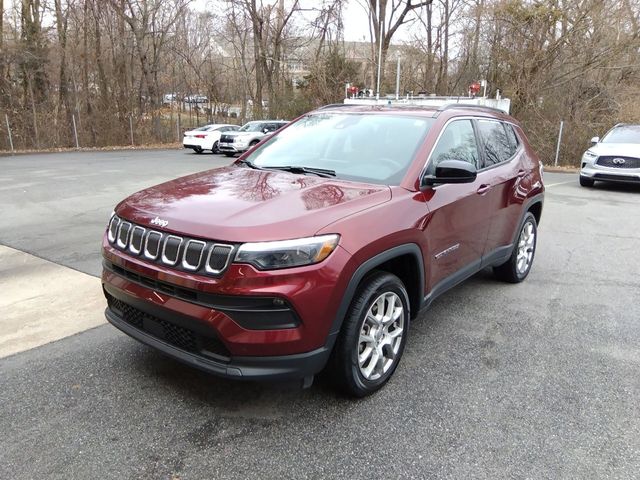 2022 Jeep Compass Latitude Lux