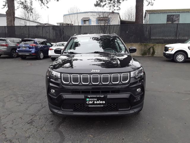 2022 Jeep Compass Latitude Lux