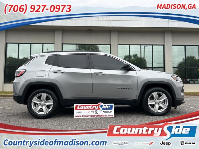 2022 Jeep Compass Latitude