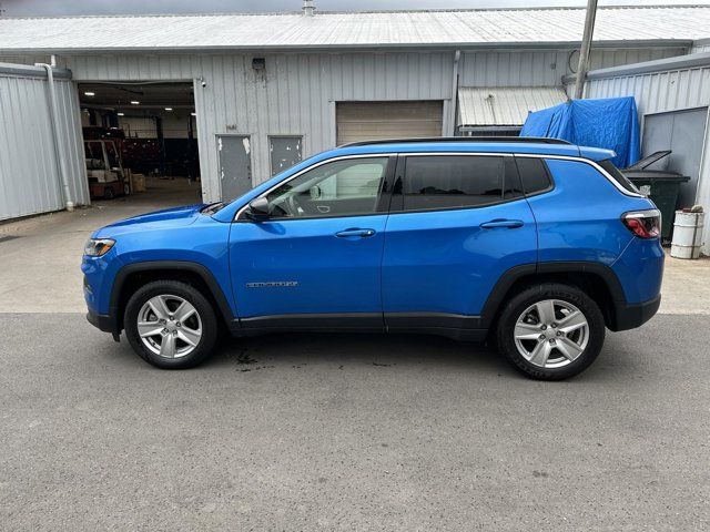 2022 Jeep Compass Latitude