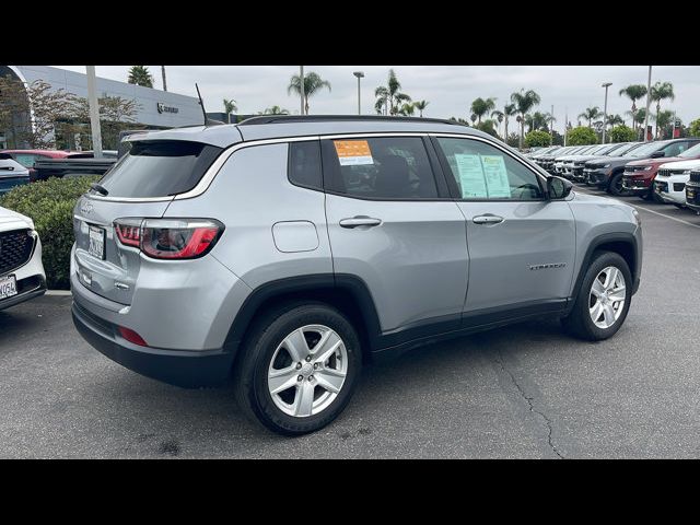 2022 Jeep Compass Latitude