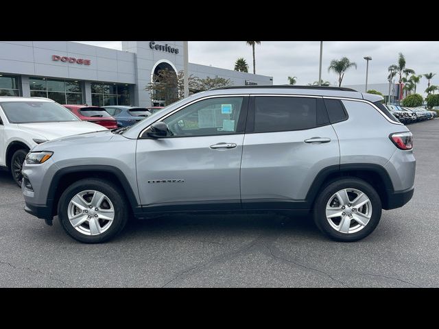 2022 Jeep Compass Latitude