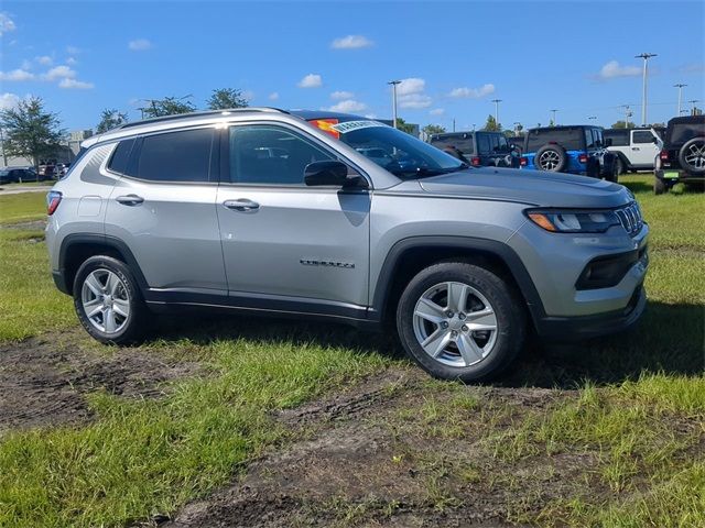 2022 Jeep Compass Latitude