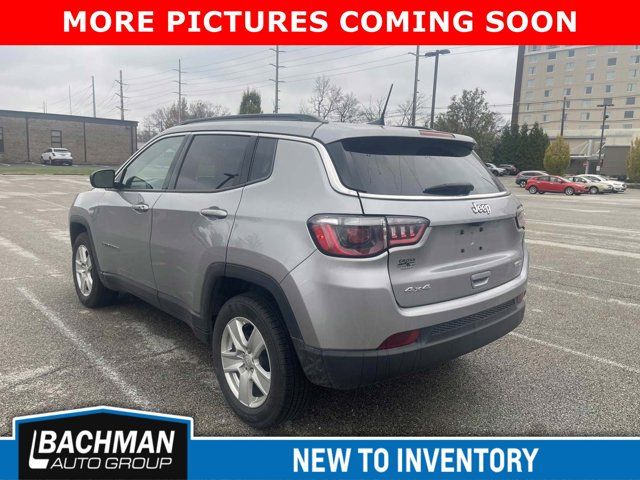 2022 Jeep Compass Latitude