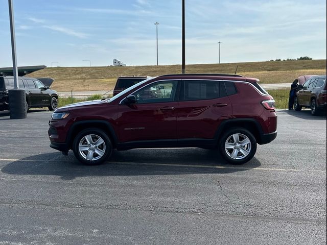 2022 Jeep Compass Latitude