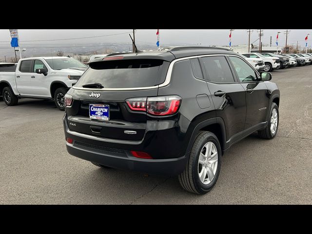 2022 Jeep Compass Latitude