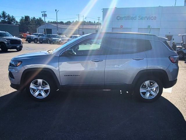 2022 Jeep Compass Latitude