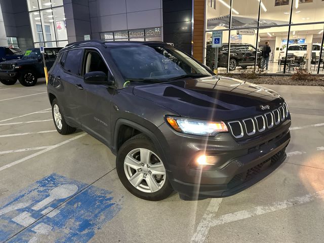 2022 Jeep Compass Latitude