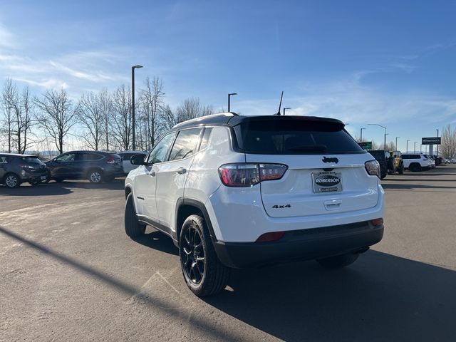 2022 Jeep Compass Altitude