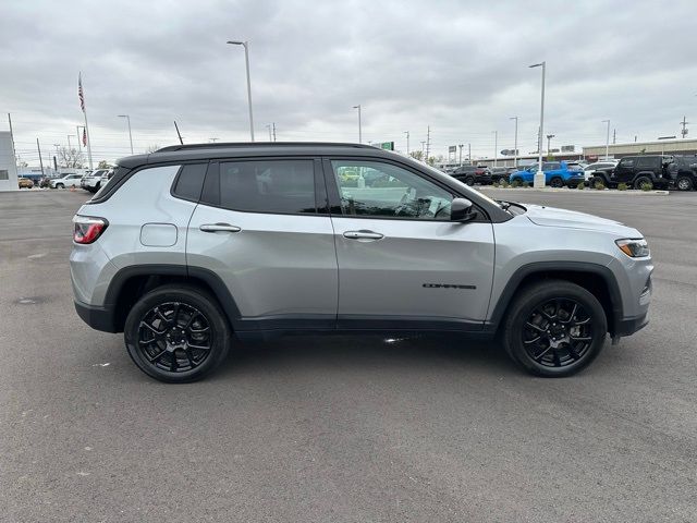 2022 Jeep Compass Altitude