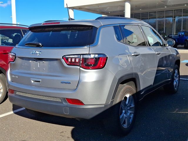 2022 Jeep Compass Latitude