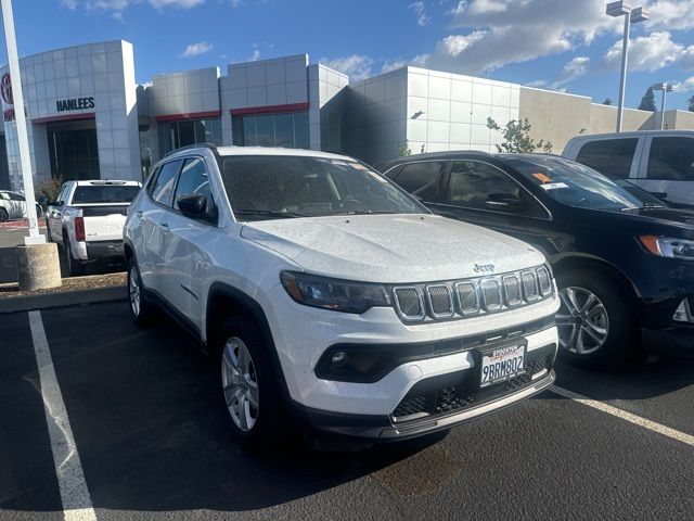 2022 Jeep Compass Latitude