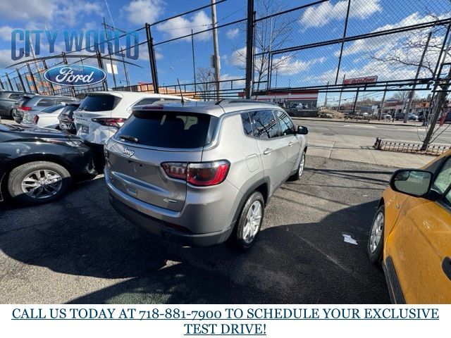 2022 Jeep Compass Latitude