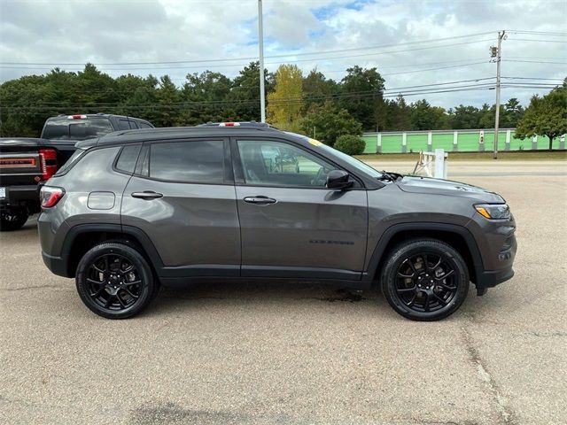 2022 Jeep Compass Altitude