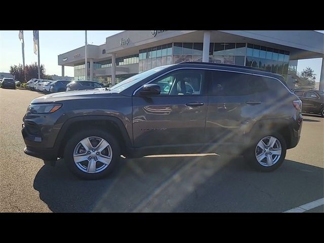 2022 Jeep Compass Latitude