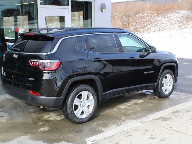 2022 Jeep Compass Latitude