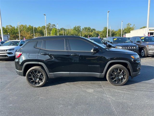 2022 Jeep Compass Altitude