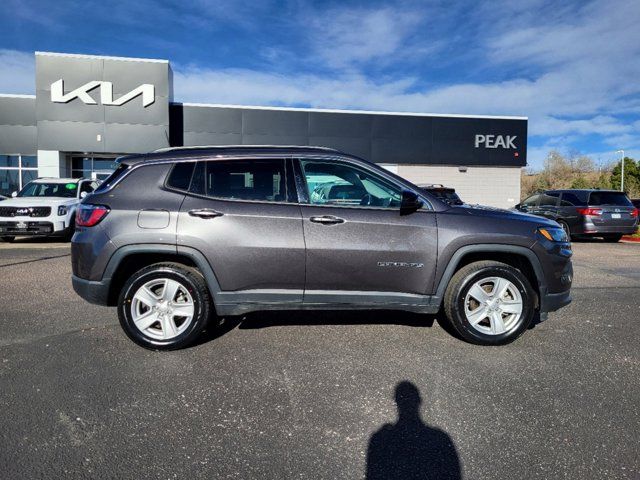 2022 Jeep Compass Latitude