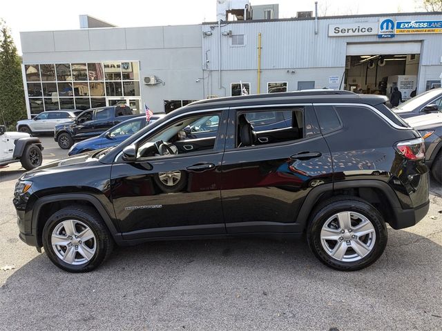 2022 Jeep Compass Latitude