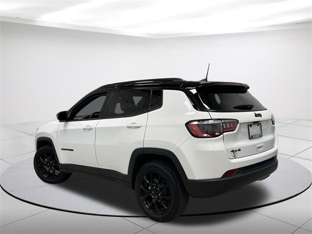 2022 Jeep Compass Altitude