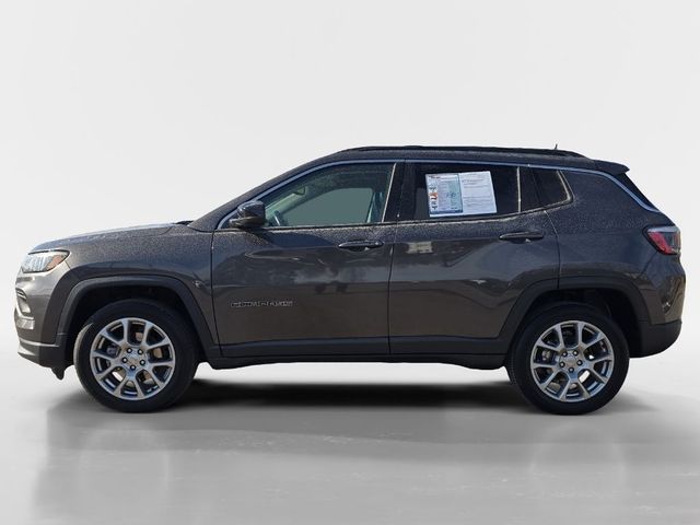 2022 Jeep Compass Latitude Lux