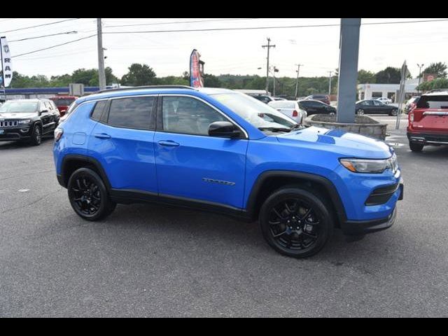 2022 Jeep Compass Latitude Lux