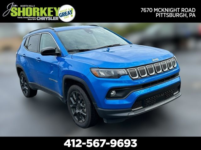 2022 Jeep Compass Latitude Lux