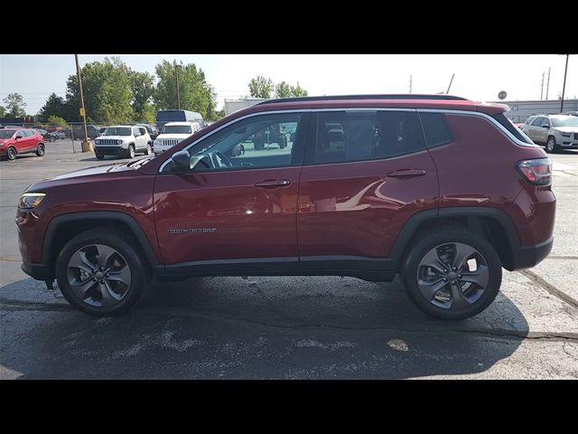 2022 Jeep Compass Latitude Lux