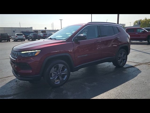 2022 Jeep Compass Latitude Lux